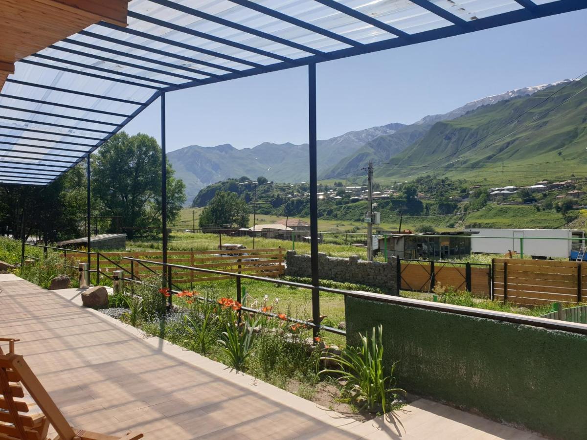 Hotel Tornisa Kazbegi Exterior photo